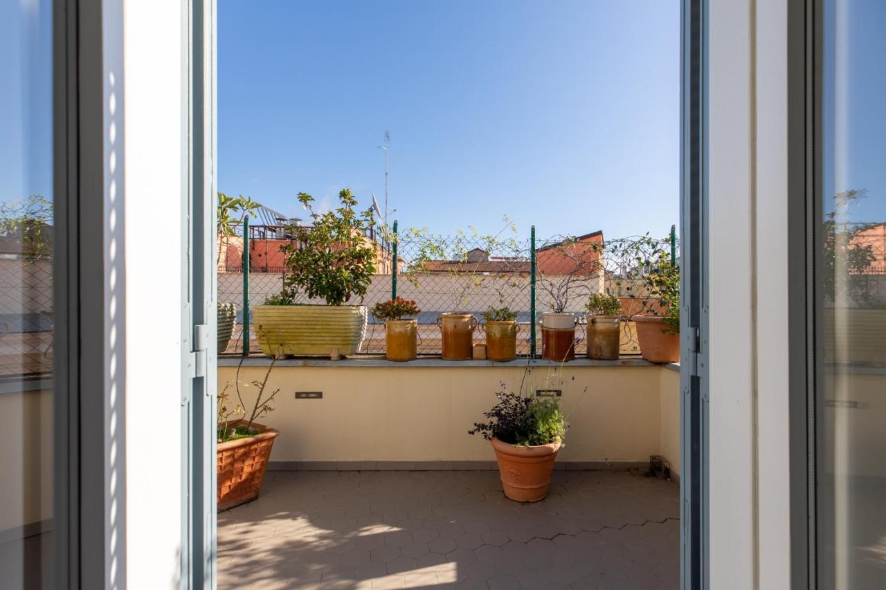 Iflat Magical Flat By The Tiber Apartment Rome Exterior photo